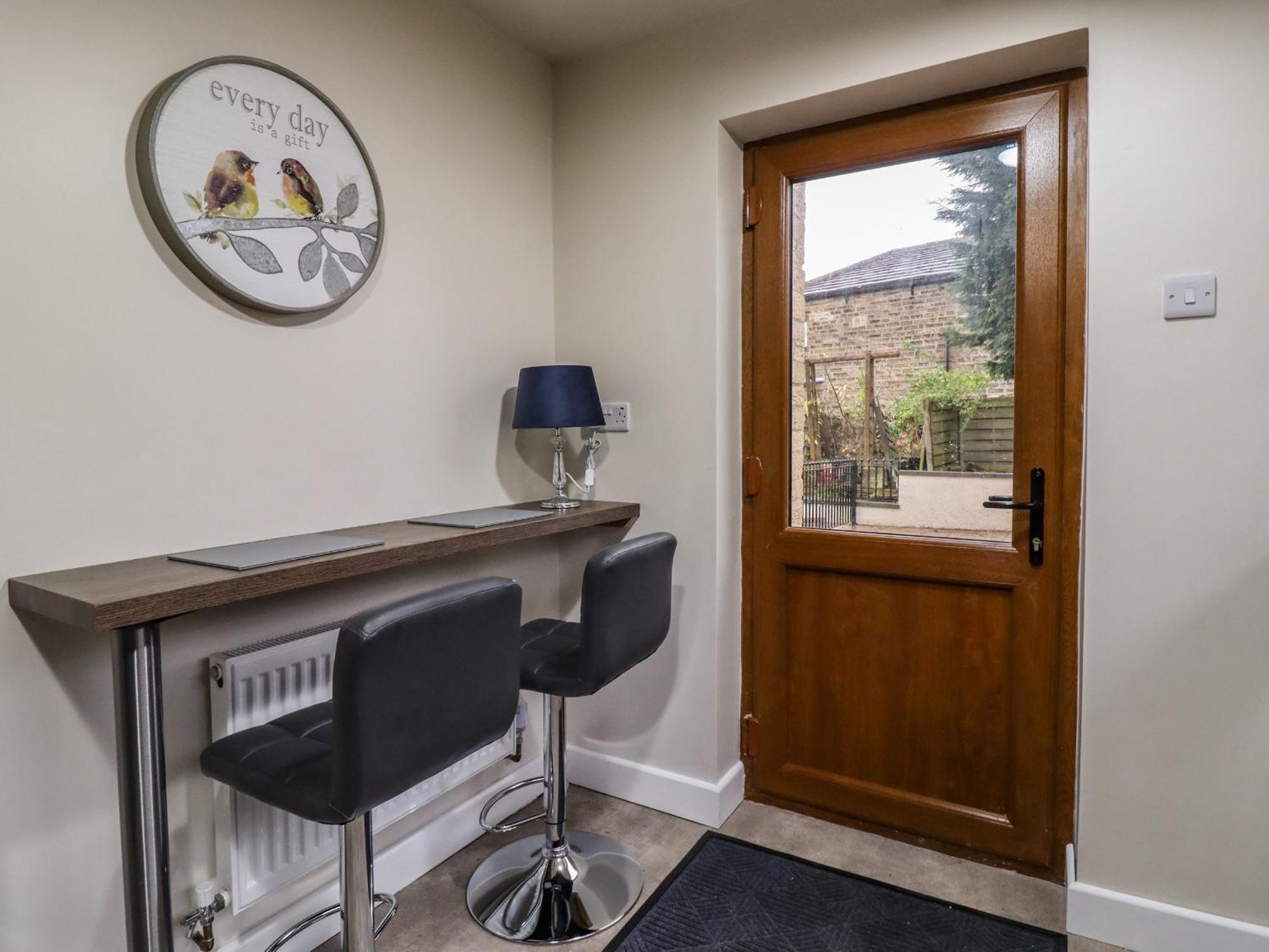 The Robins Holiday Cottage คีธลีย์ ภายนอก รูปภาพ