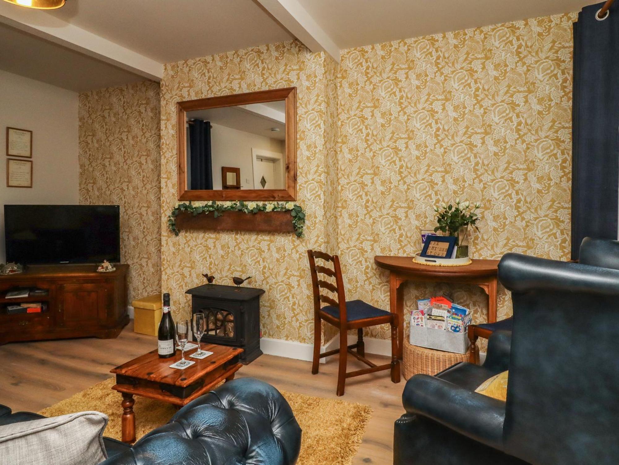 The Robins Holiday Cottage คีธลีย์ ภายนอก รูปภาพ